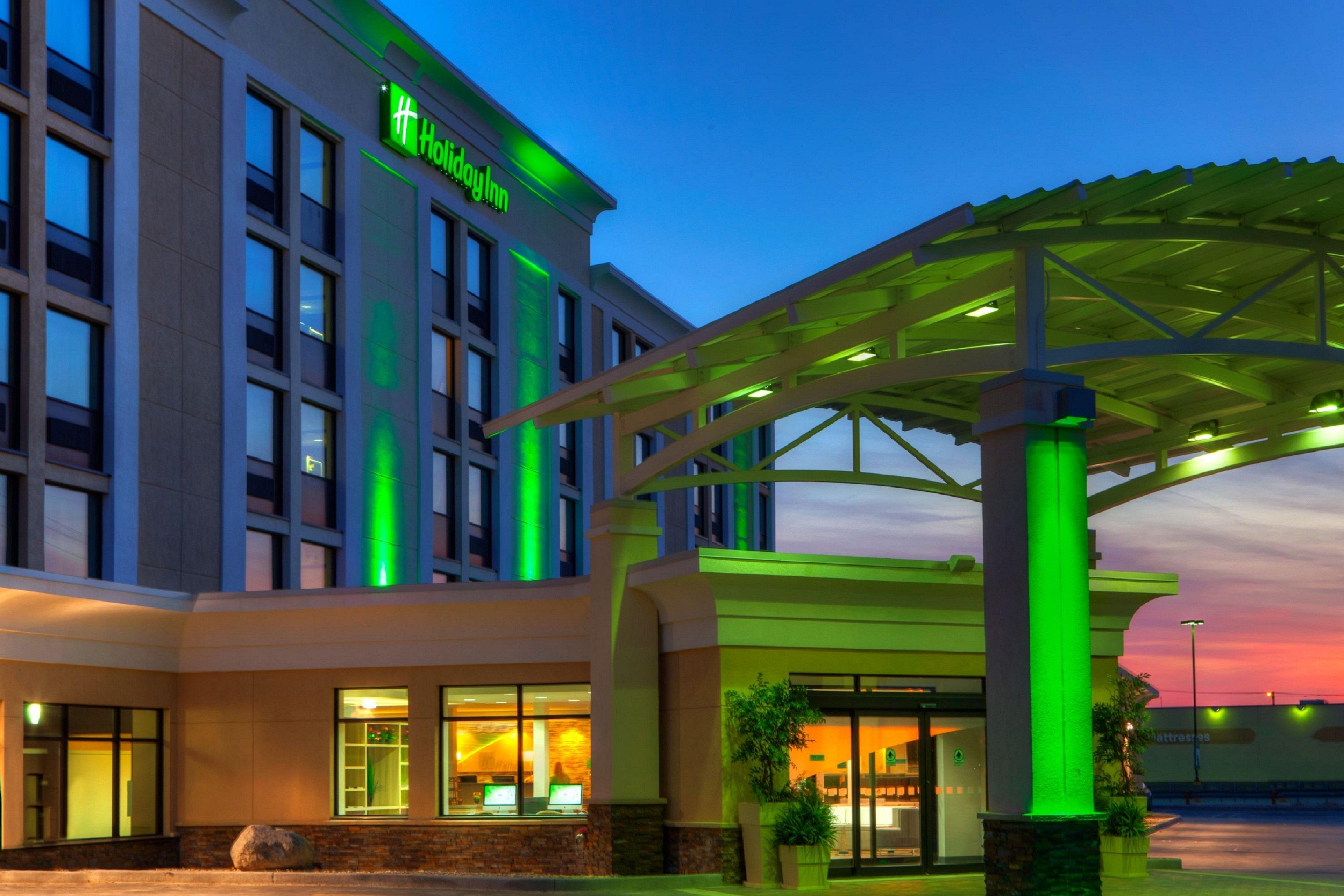 Holiday Inn Express Winnipeg Airport - Polo Park By Ihg Buitenkant foto